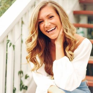 Meet your Posher, Natalie